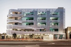 Hot House: La Brea apartments