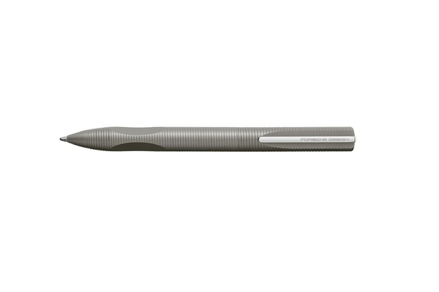 The Porsche Design ballpen |
<a
href="http://www.europens.co.nz/afawcs0138118/CATID=7/SUBID=42/page=1/products.html" target="_blank"><u> $275 from www.europens.co.nz </u></a>